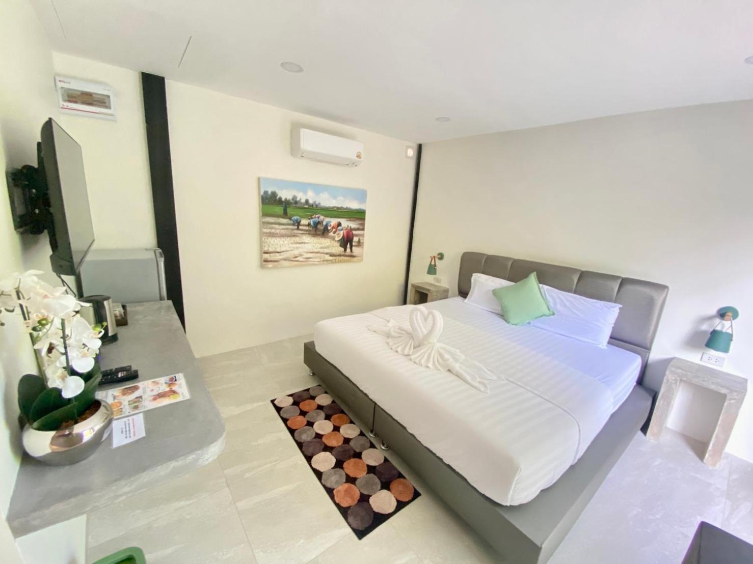 Barong Resort Ban Phe Exterior photo