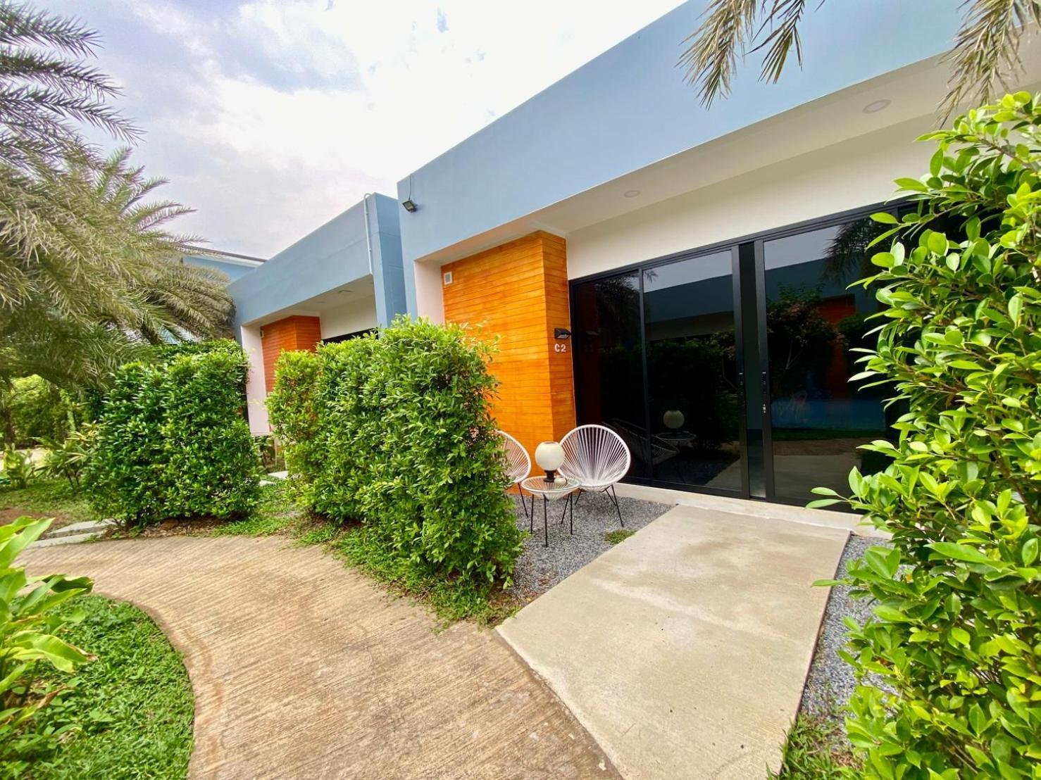 Barong Resort Ban Phe Exterior photo